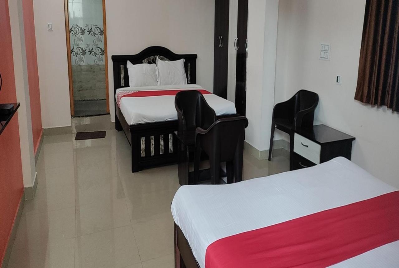 Anjaneya Comforts Shimoga Bagian luar foto