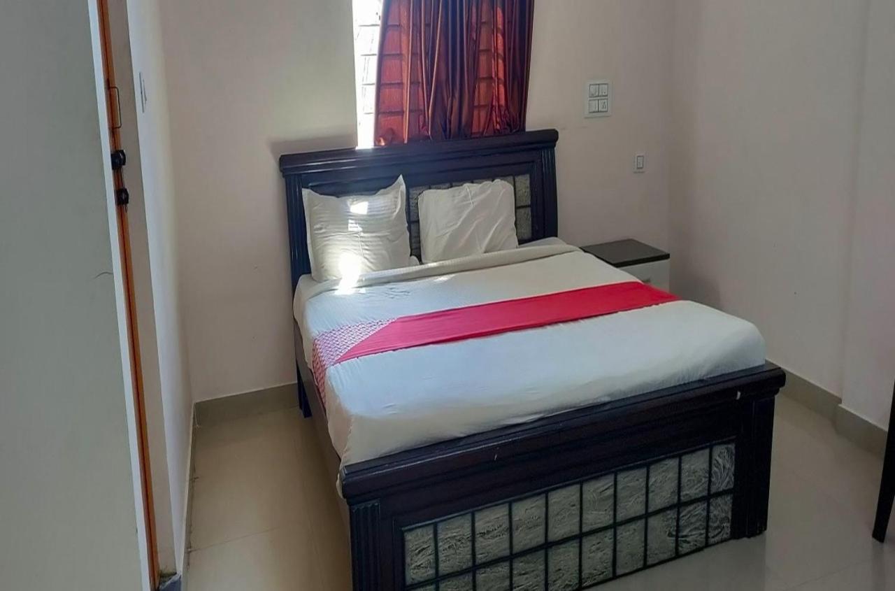 Anjaneya Comforts Shimoga Bagian luar foto